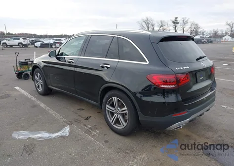 2021 Mercedes-Benz Glc 300 4Matic Suv z USA, uszkodzony, nr VIN W1N0G8EB0MF881816